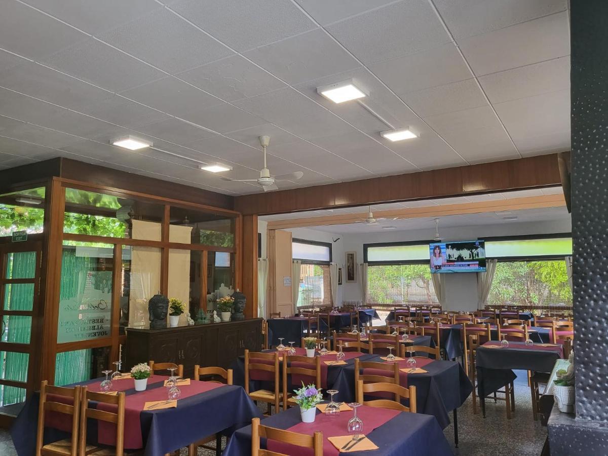 Alberg Restaurant Bellavista Santa Pau Zewnętrze zdjęcie