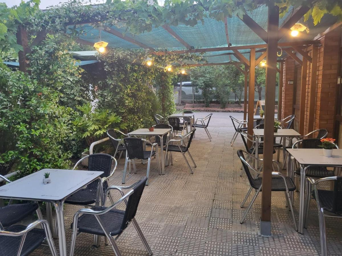 Alberg Restaurant Bellavista Santa Pau Zewnętrze zdjęcie