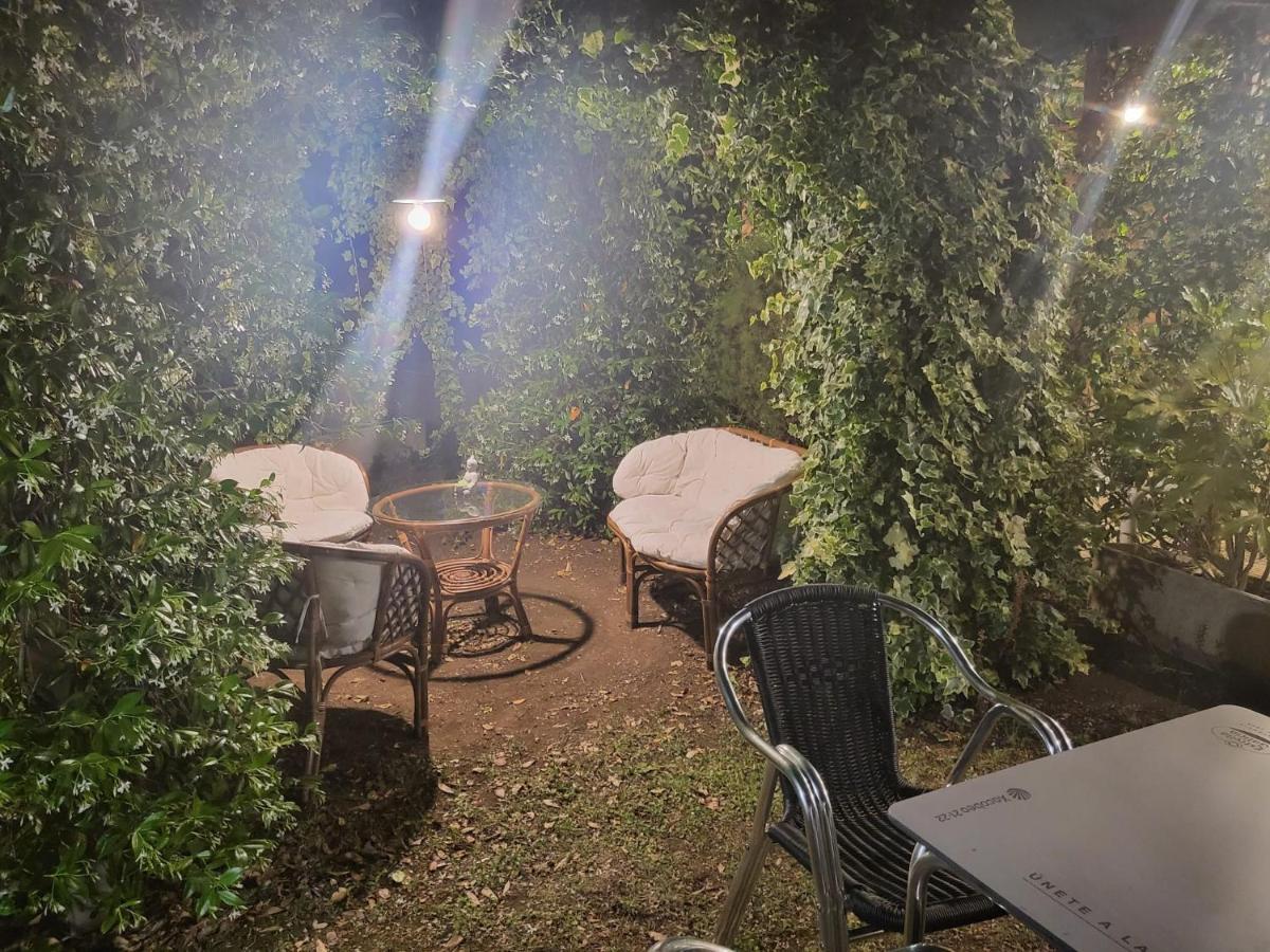 Alberg Restaurant Bellavista Santa Pau Zewnętrze zdjęcie