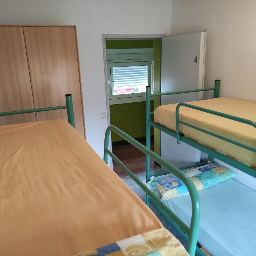 Alberg Restaurant Bellavista Santa Pau Zewnętrze zdjęcie
